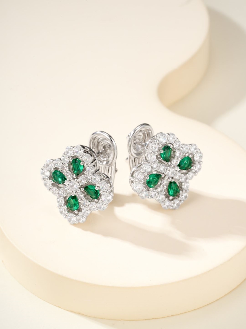 HARRY WINSTON